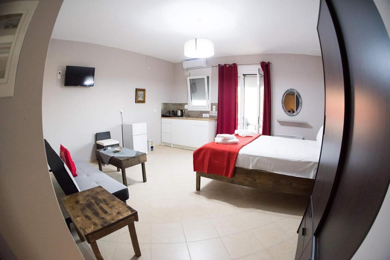 Apartmán Mirmidones Anesis Agrelia Exteriér fotografie